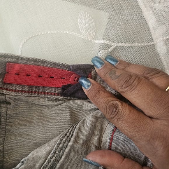 Kids slim fit wrangler jeans with oversized pockets urban retro style size 6 reg - Picture 10 of 11